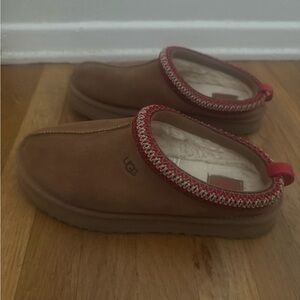 UGG Tan Slippers with Red Accent
